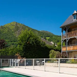 Lagrange Le Clos Hilaire Francia